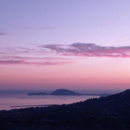 Acasadivalentina Villa Maranola Bagian luar foto